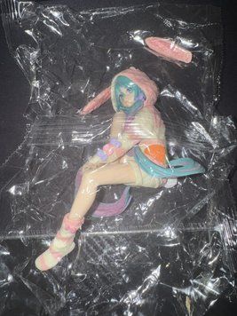 Уценка фигурка статуэтка аниме сидячая Хацуне Мику Hatsune Miku 3058911516 фото